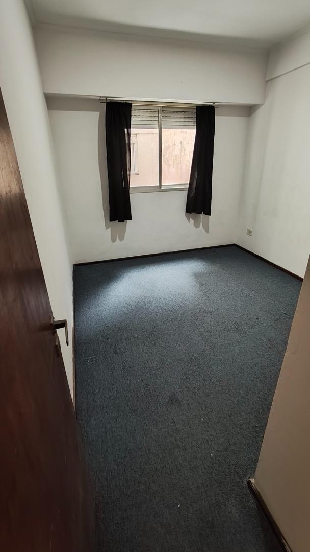 Departamento en Alquiler en Republica De La Sexta, $ 350.000