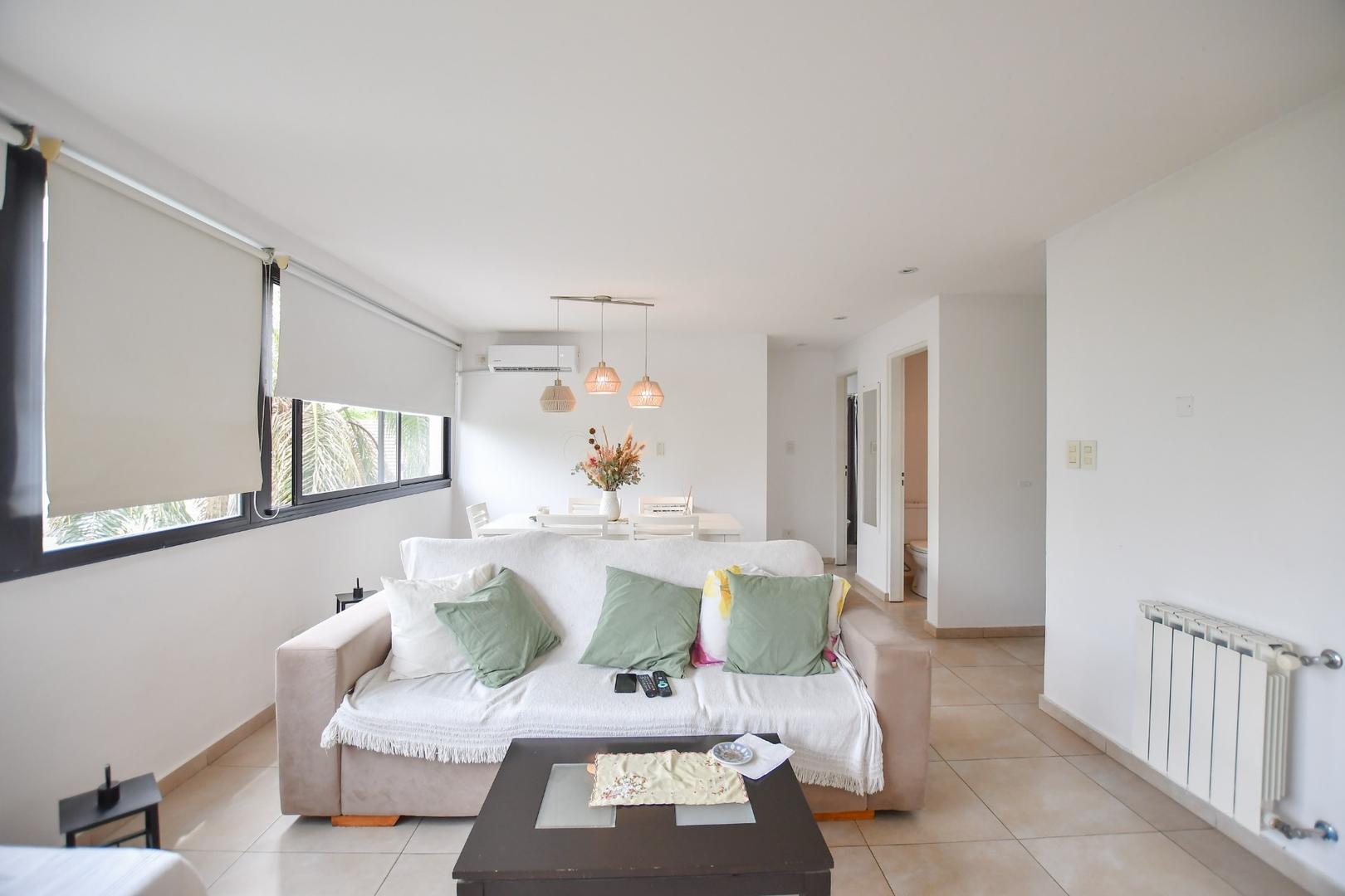 Departamento 2 ambientes con 2 baños