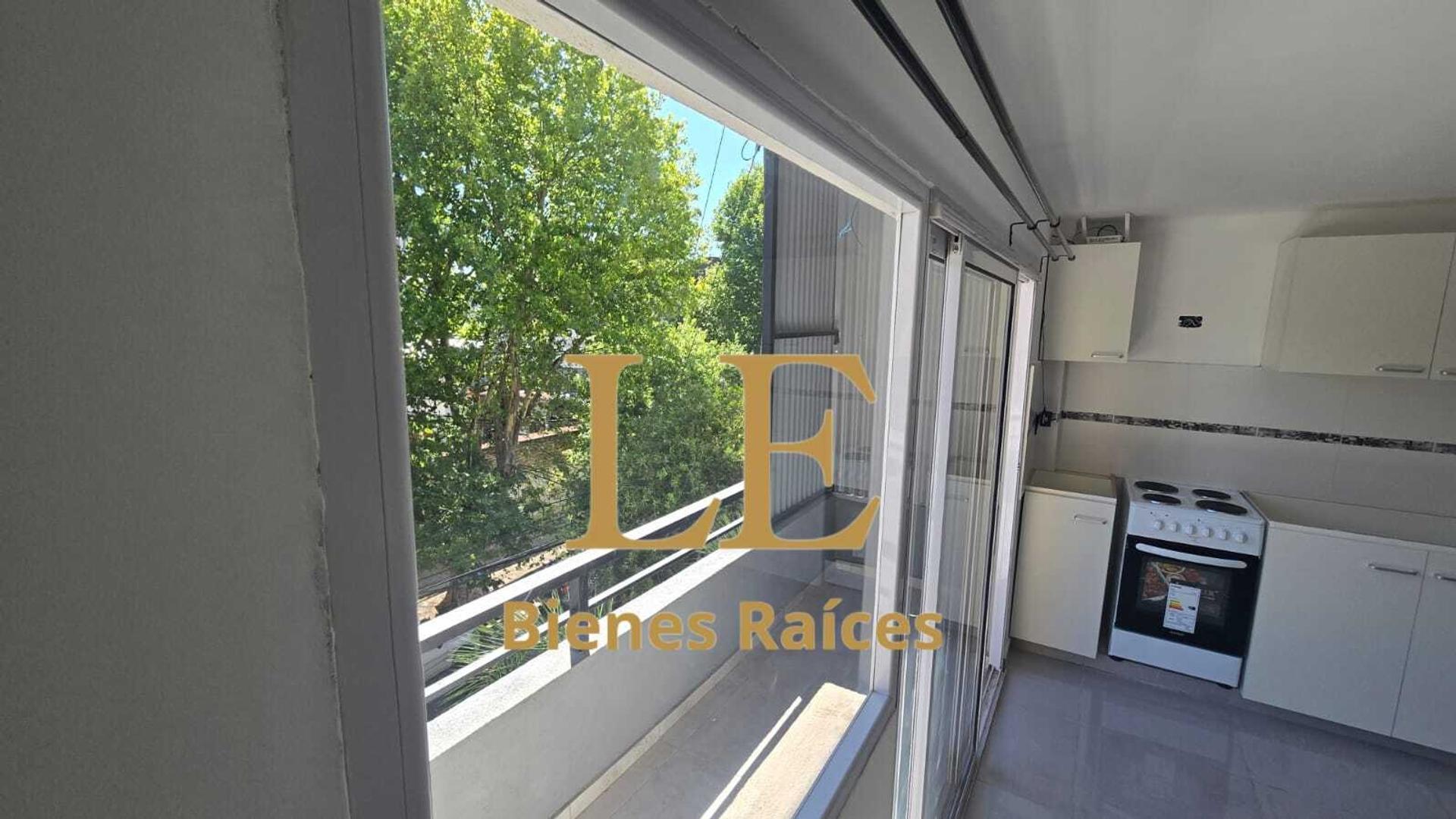 Venta de departamento de 3 amb con cochera a estrenar, Tigre