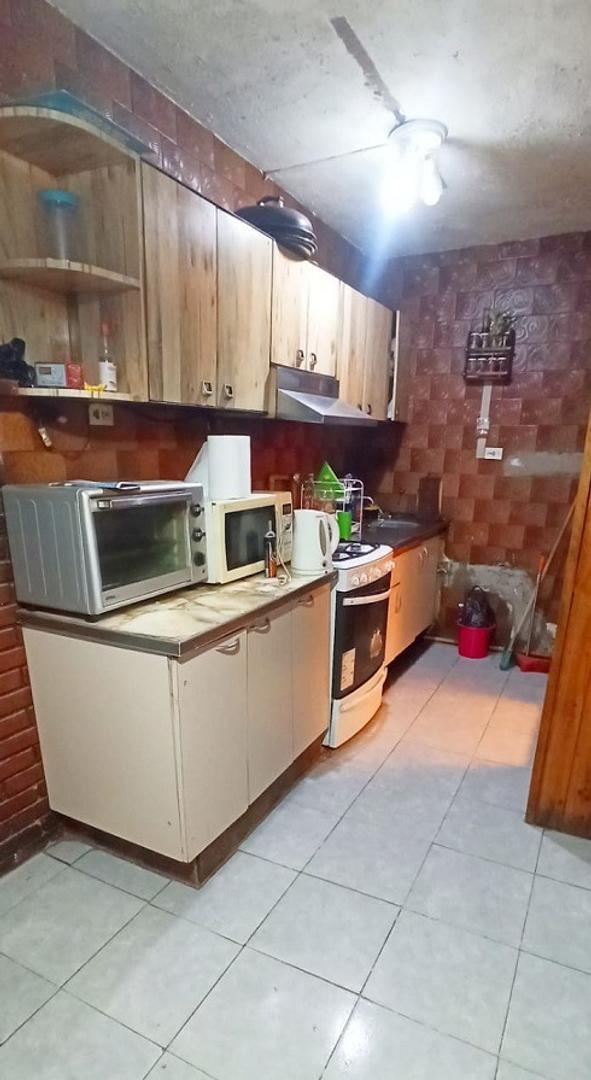 Camino Moron , Piso 13