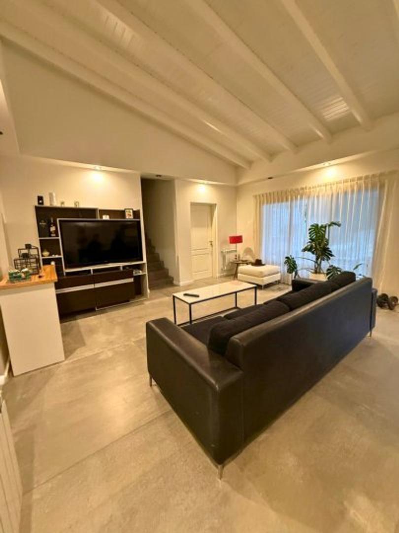 Casa en Venta en El Carmencito, USD 295.000