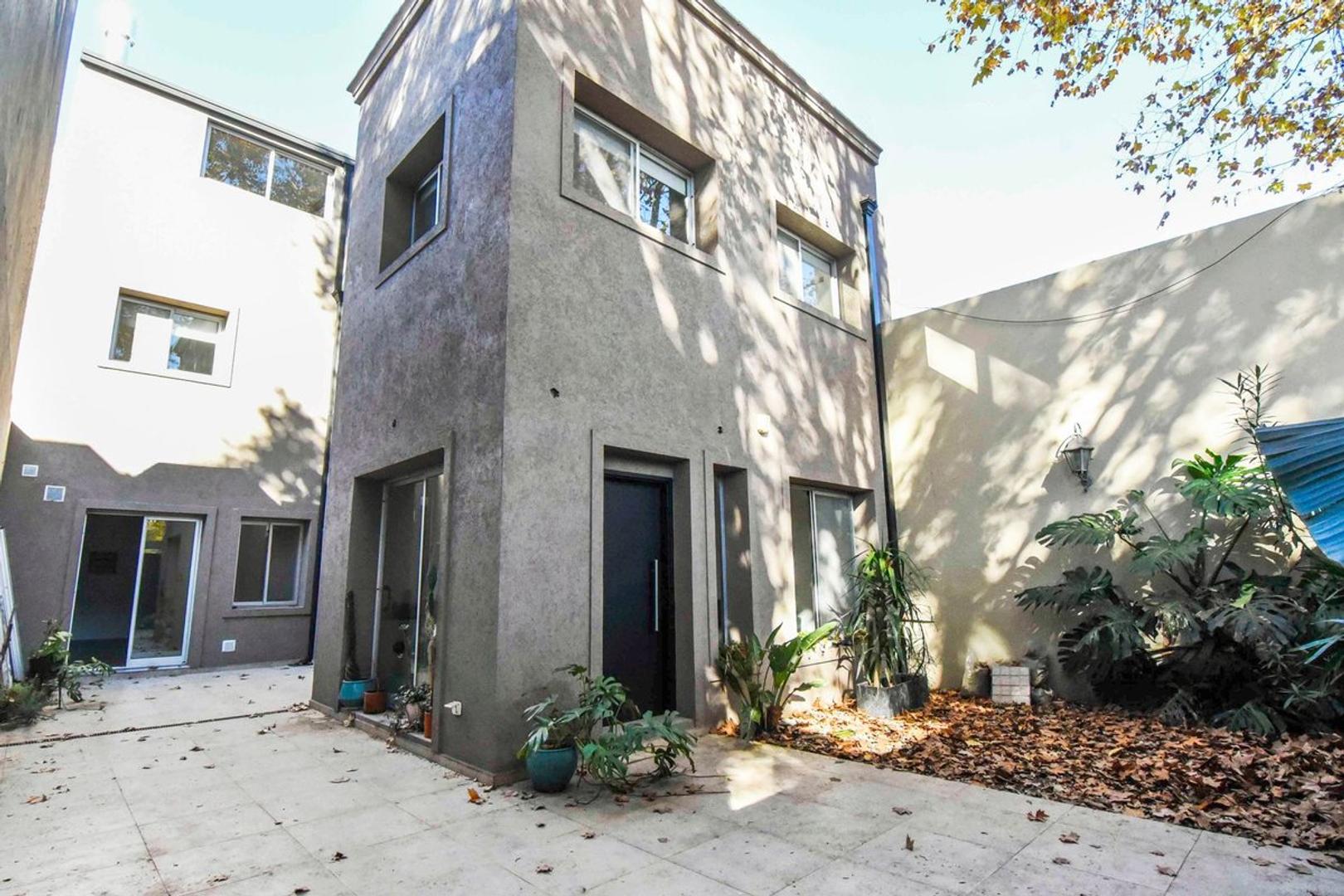 Venta casa 4 amb garage quincho Villa Devoto