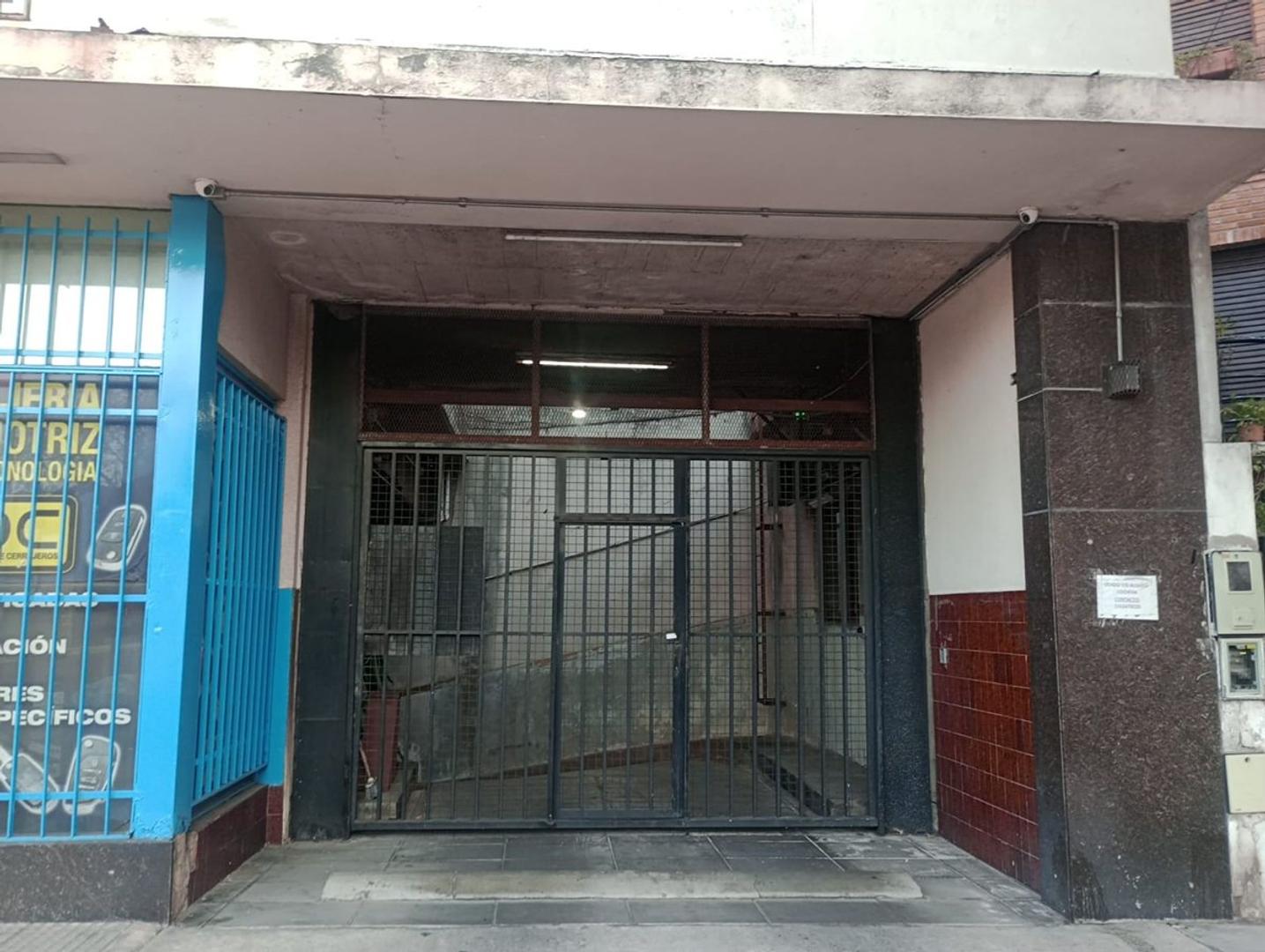 Avenida José María Moreno 1300