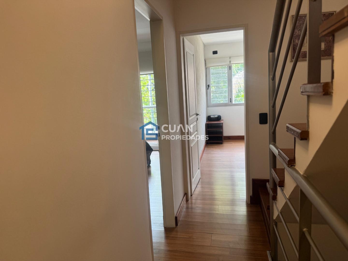 Triplex en venta - CUAN PROPIEDADES