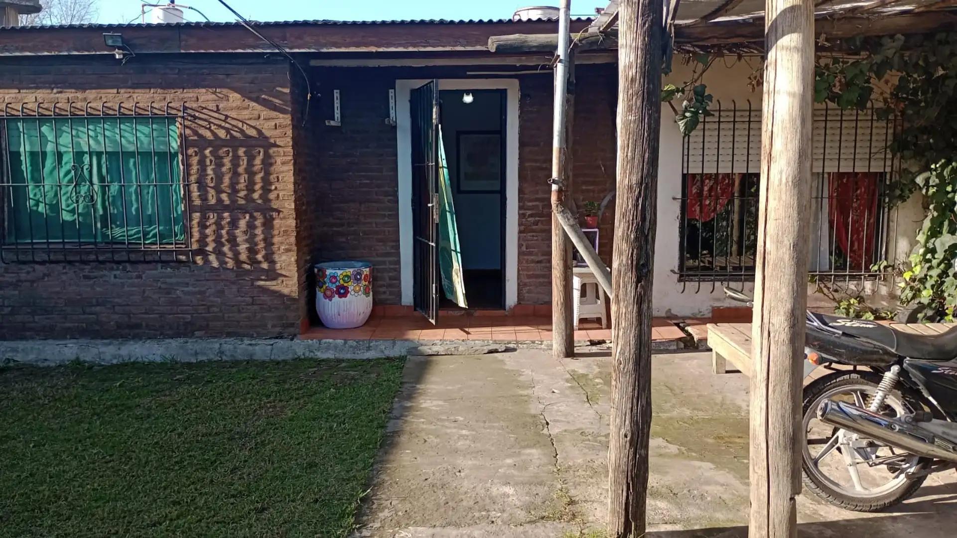 Muy cerca de la estación de Alberti, rápida salida a panamer