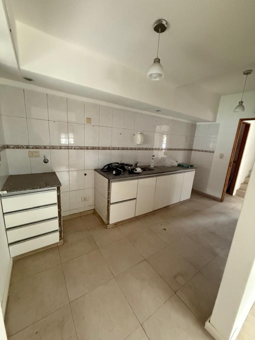 VENTA DE EXELENTE  DUPLEX CENTRICO