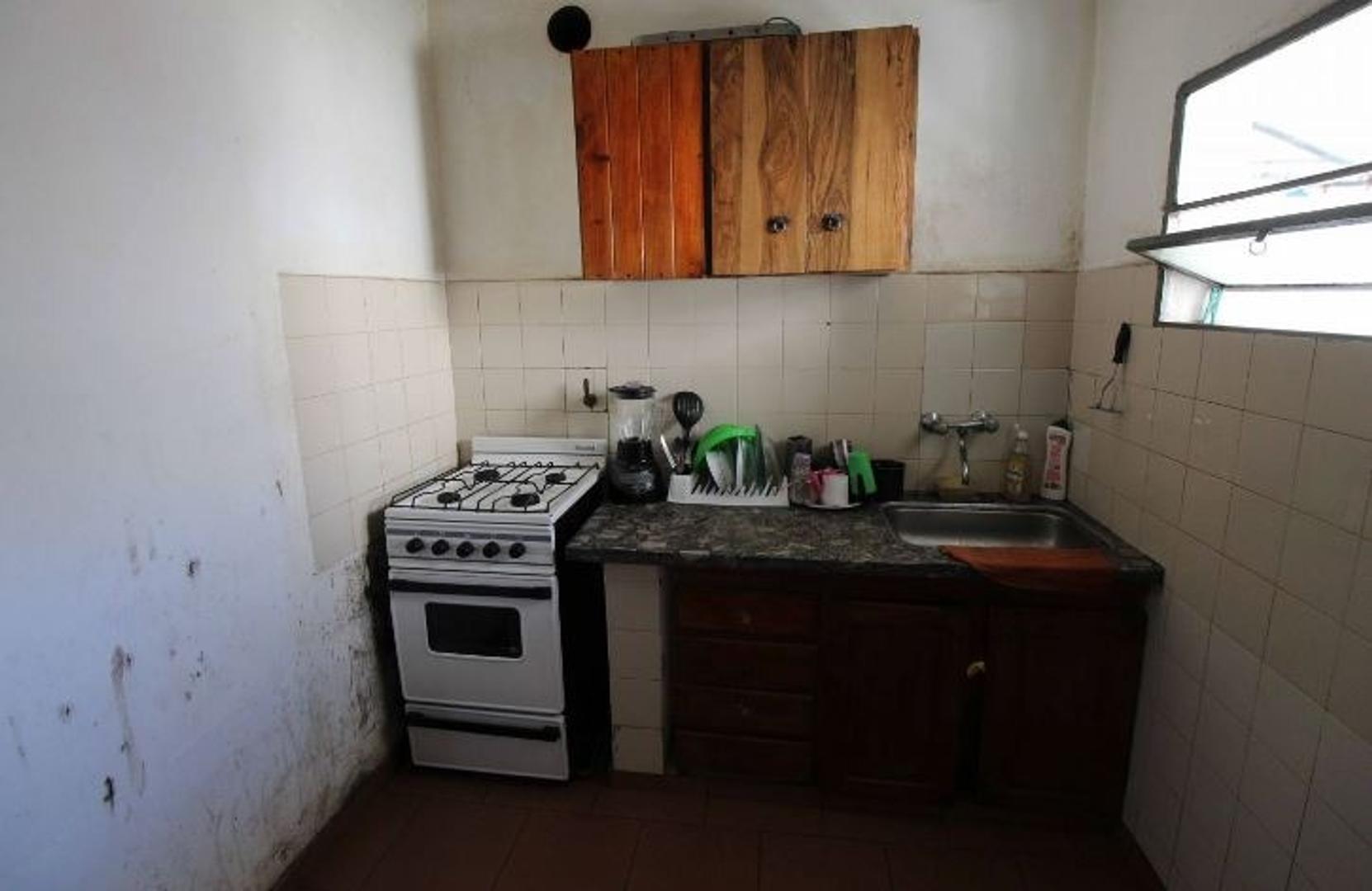 Depto Tipo Casa 3 ambientes con 2 baños