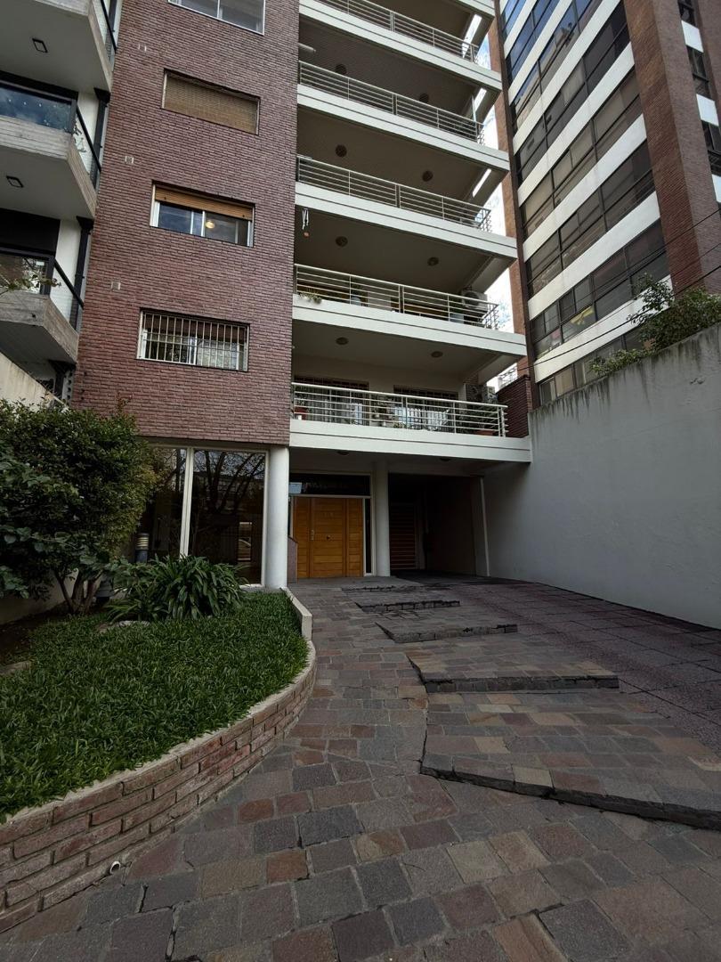 Alvear 359