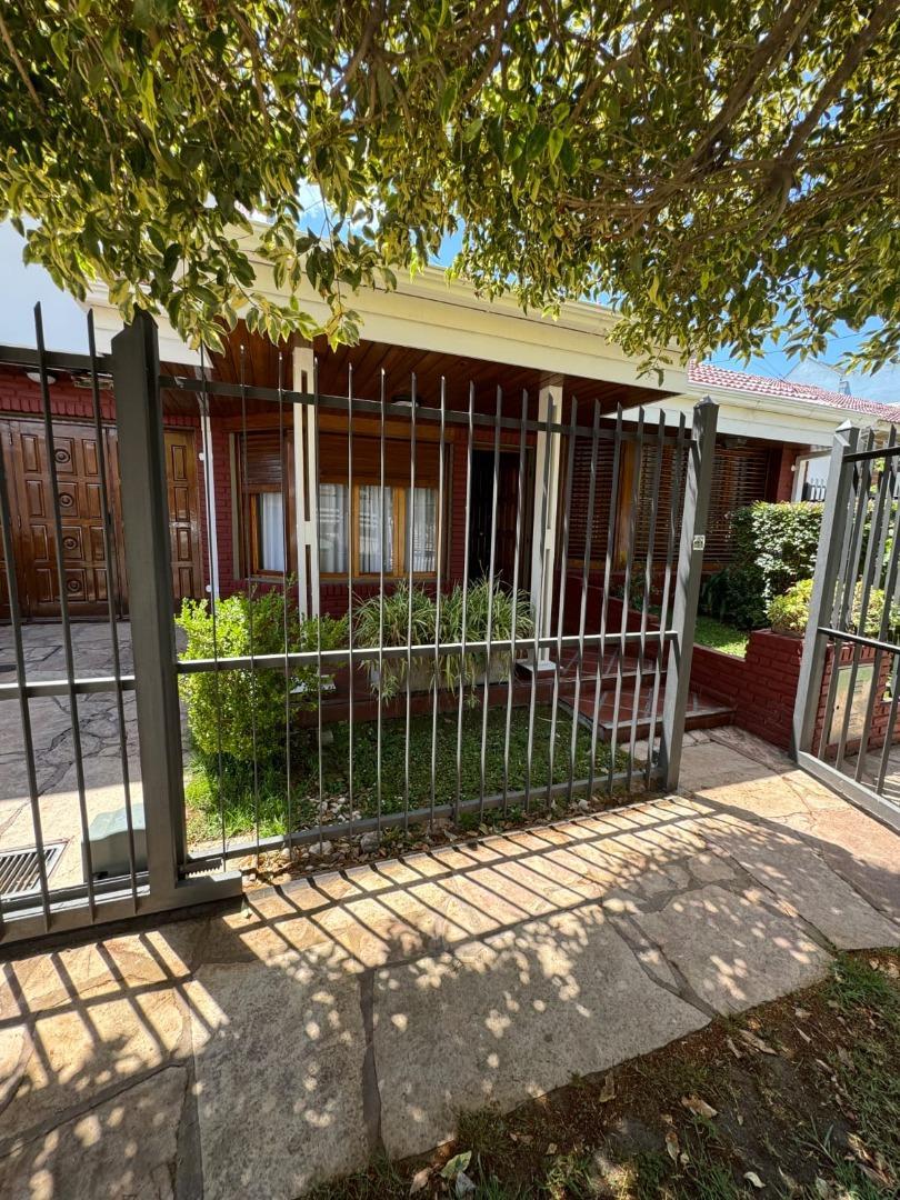 ALQUILER TEMPORARIO CASA 3 AMBIENTES