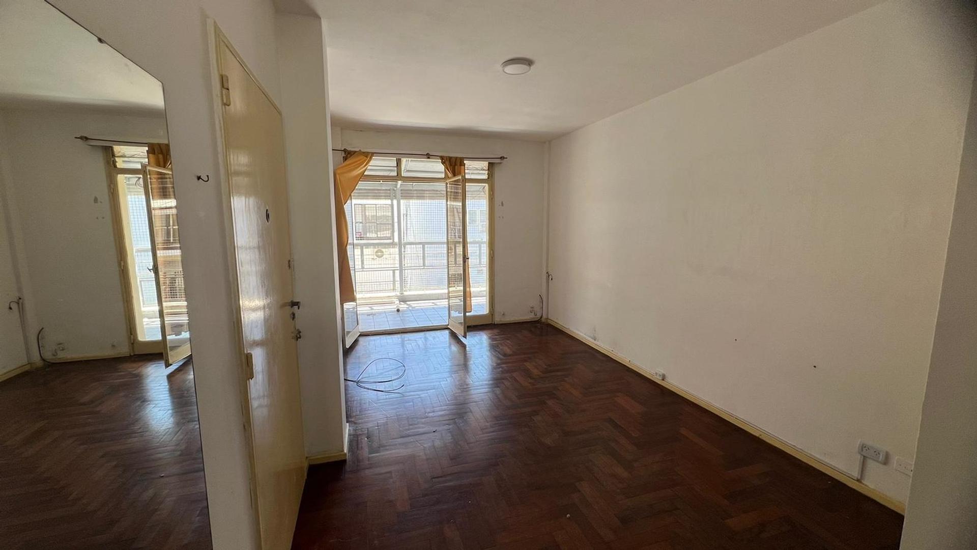 VENTA DE DEPARTAMENTO EN UNA MUY BUENA UBICACION!