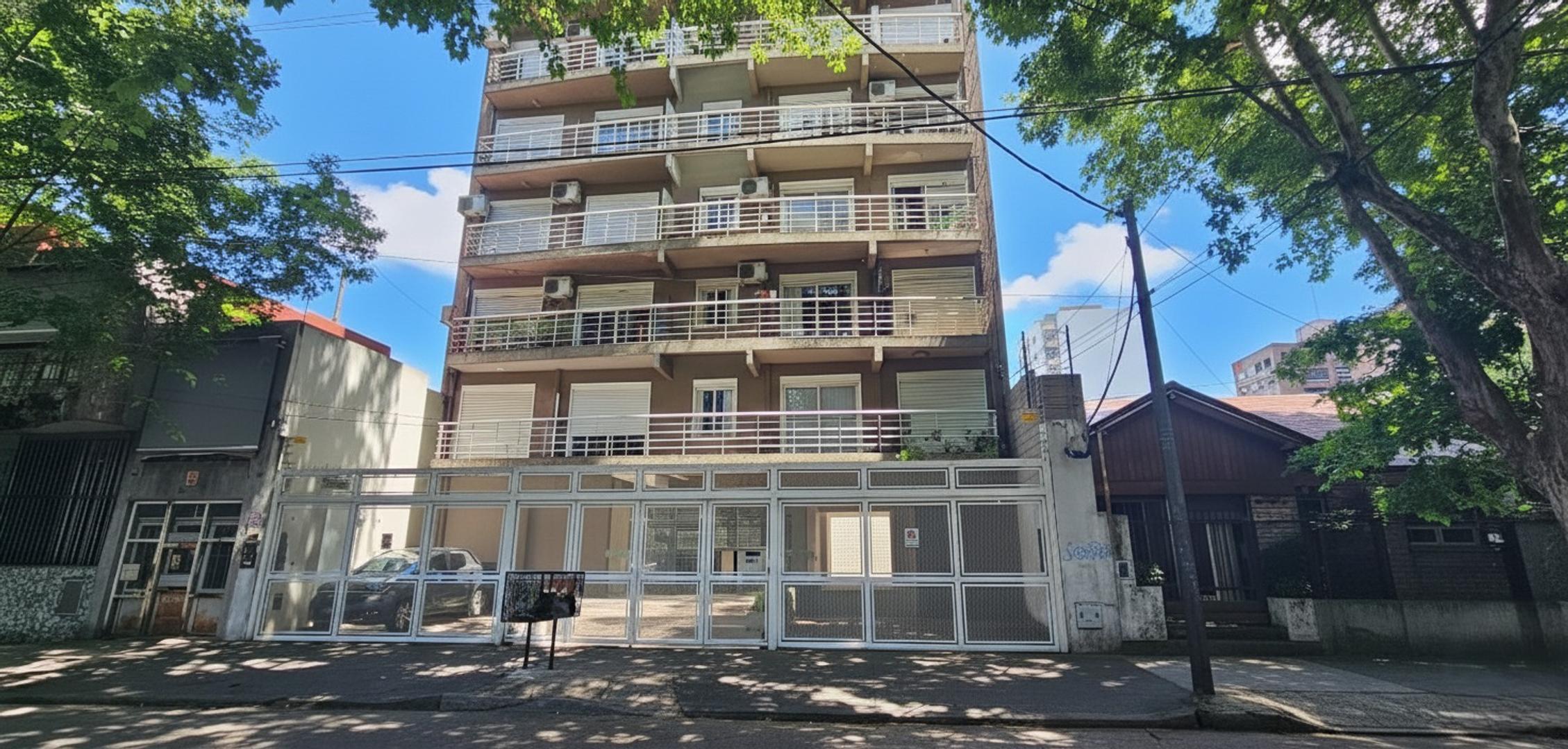 S. MARTÍN CTRO SEMIPISO 3 AMB. C/GG, BALCÓN Y BAULERA