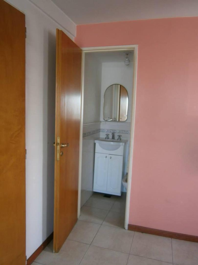 Buen Viaje 1130 , Piso 6