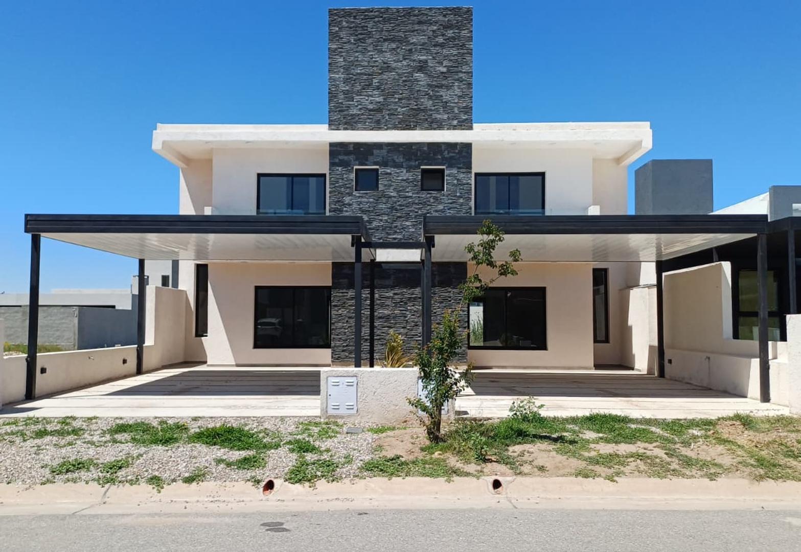 DUPLEX 3 DORMITORIOS Y 3 BAÑOS EN DOCTA  A ESTRENAR