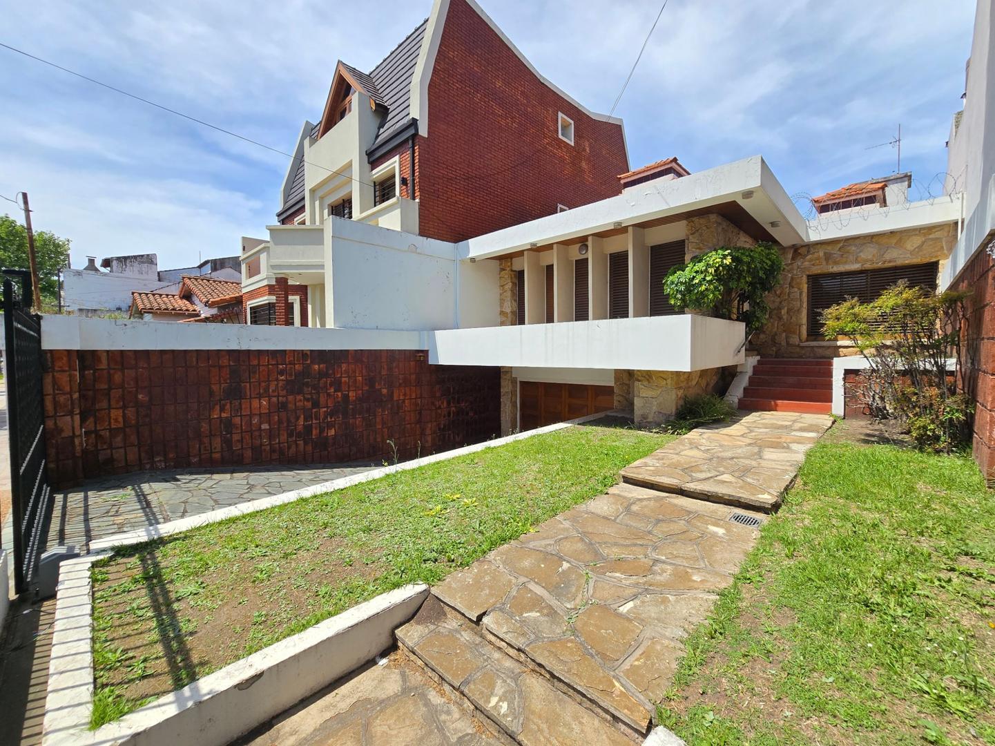 Estanislao Del Campo 600