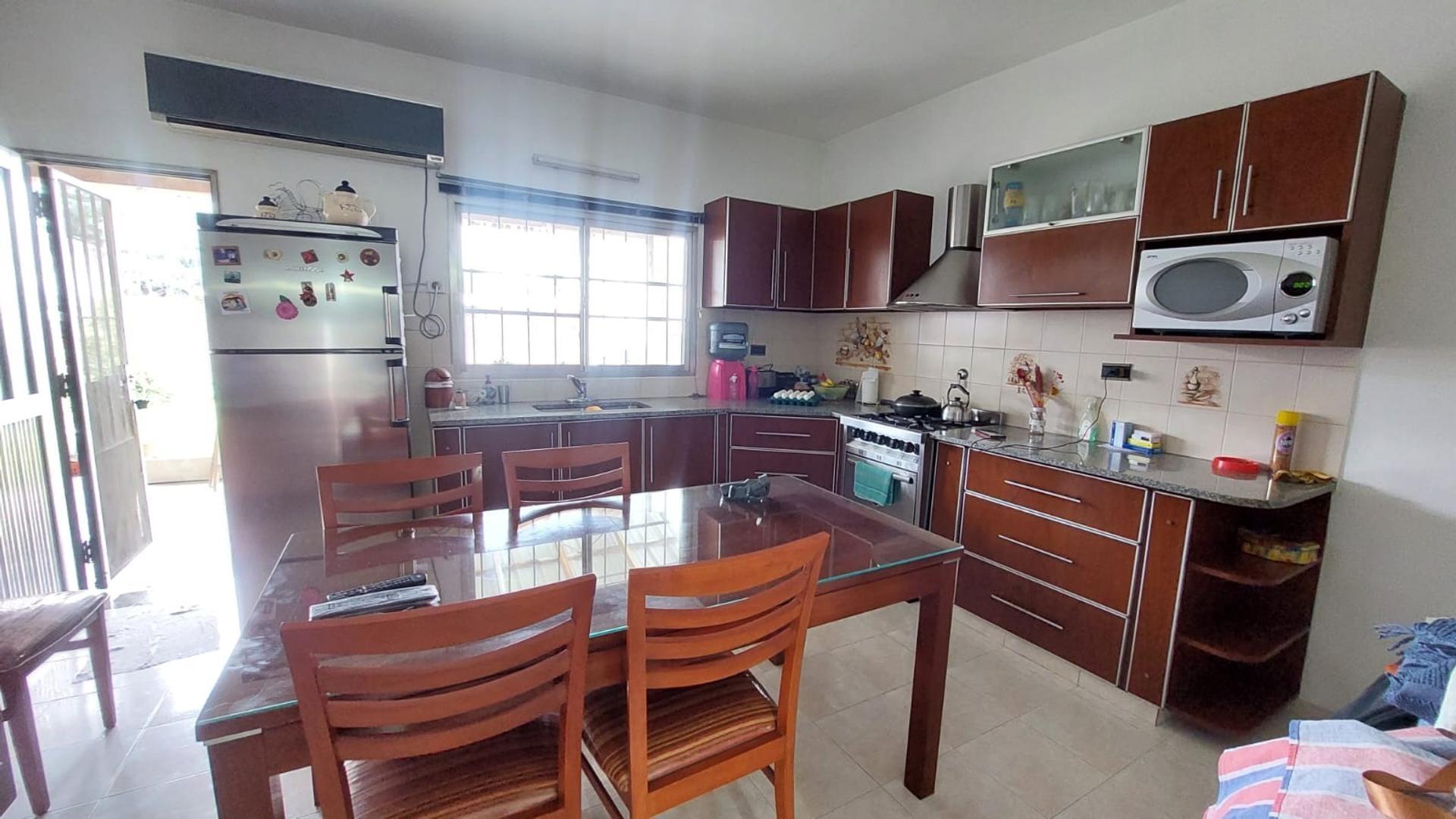 Casa en Venta en Quilmes, USD 84.000