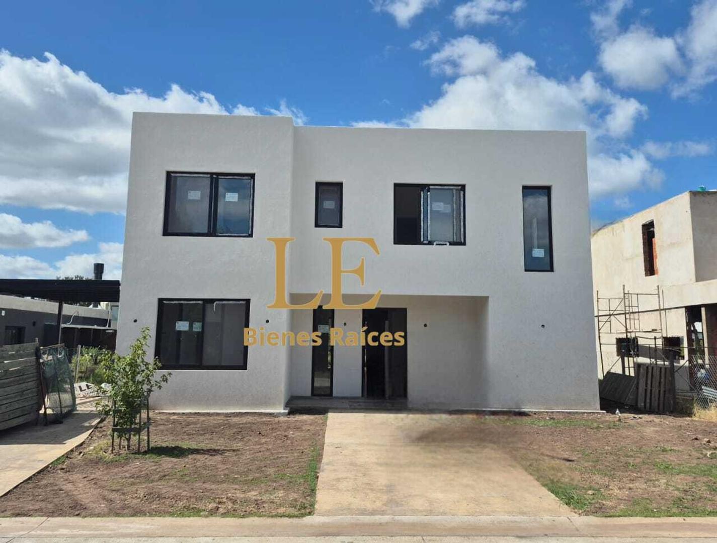 Venta casa a estrenar,  Laguna Grande, Villanueva