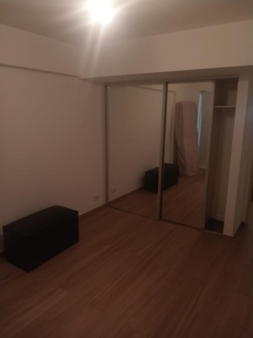 Departamento en Alquiler en Martinez, USD 1.400