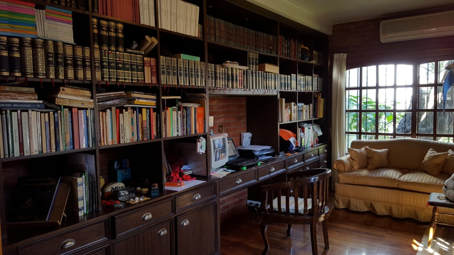 Excelente chalet venta Castelar Norte