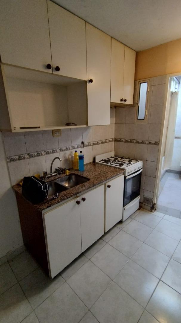 Depto Tipo Casa en Alquiler en Caseros, $ 650.000