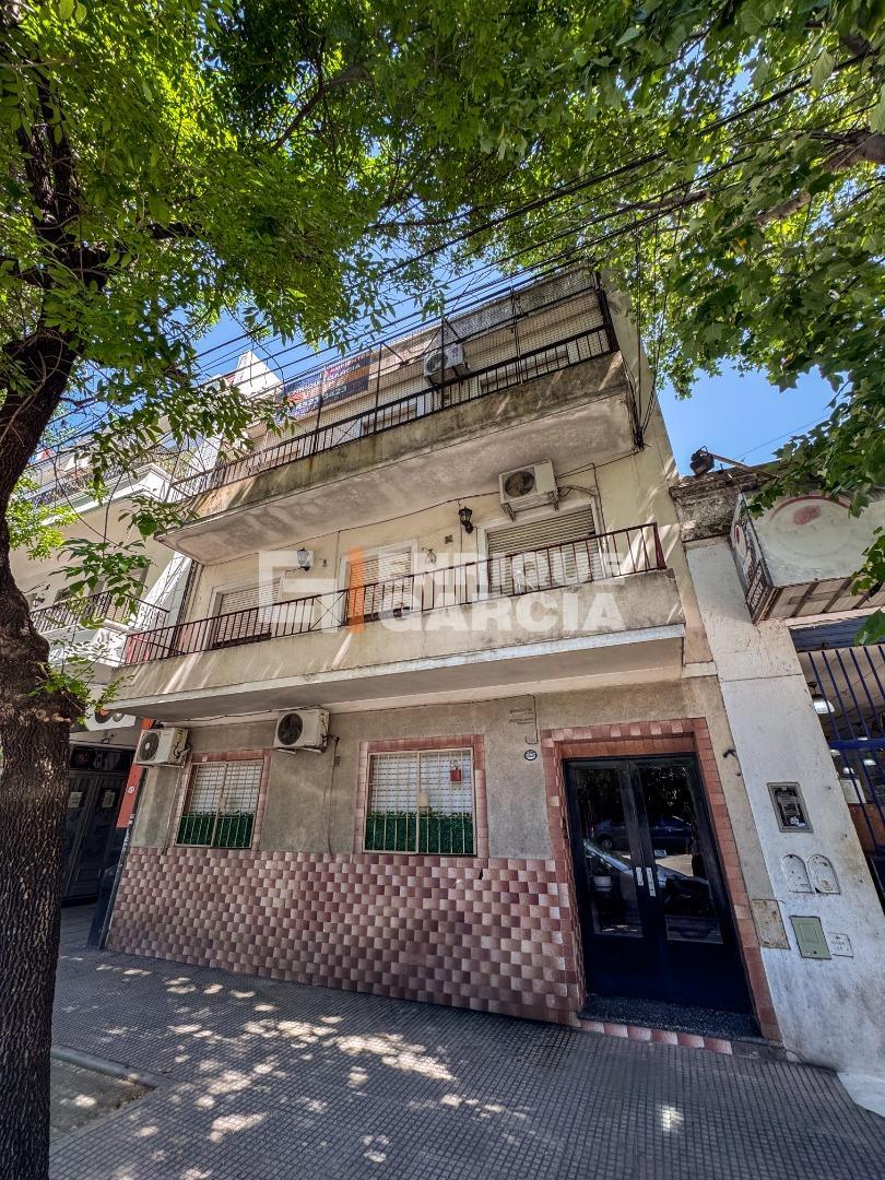 VENTA DEPARTAMENTO 3 AMBIENTES AL FRENTE BALCÓN CORRIDO