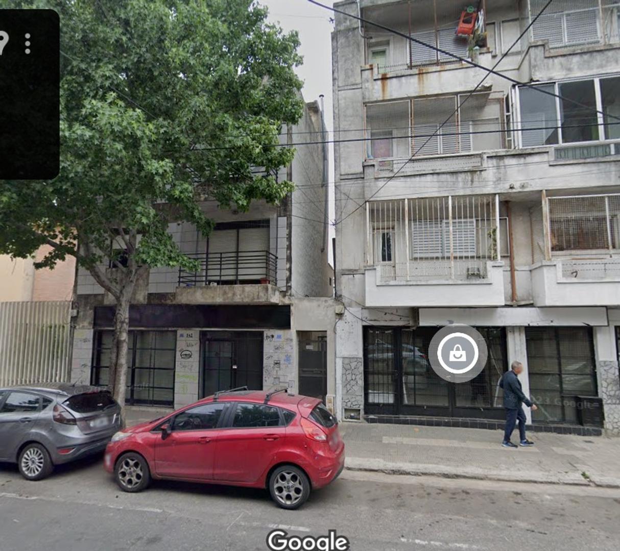 VENTA DEPARTAMENTO DE PASILLO + PATIO