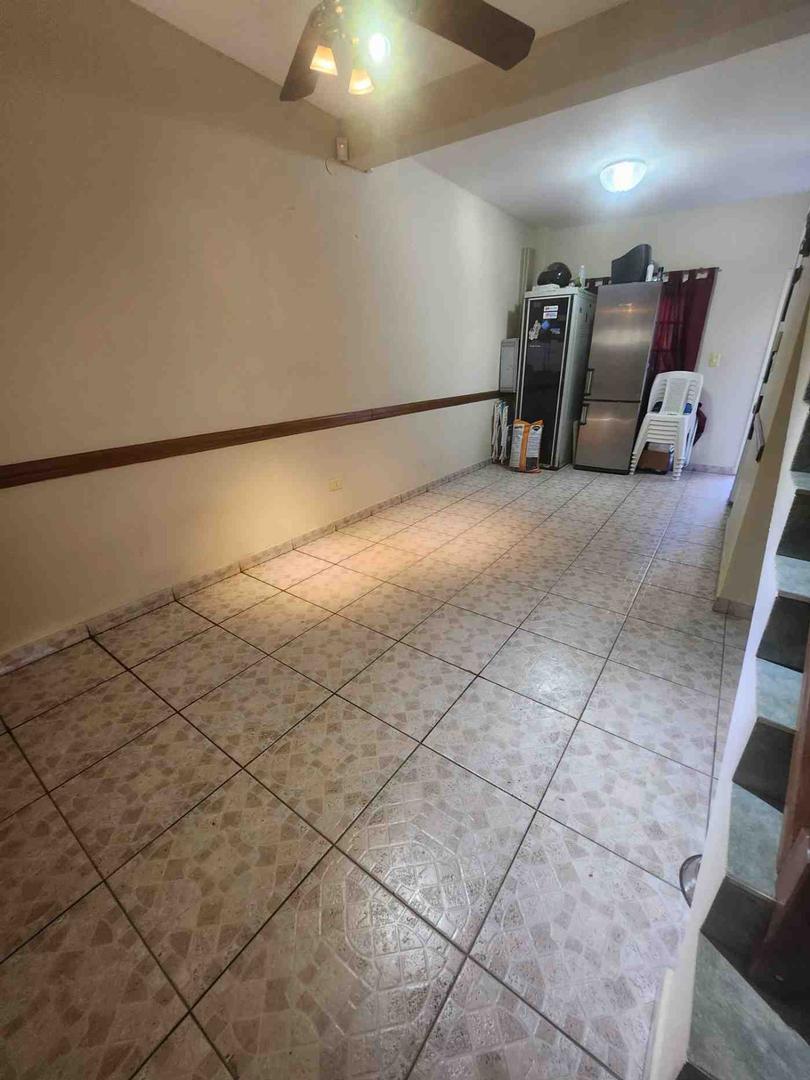 Joaquín V. González 1400