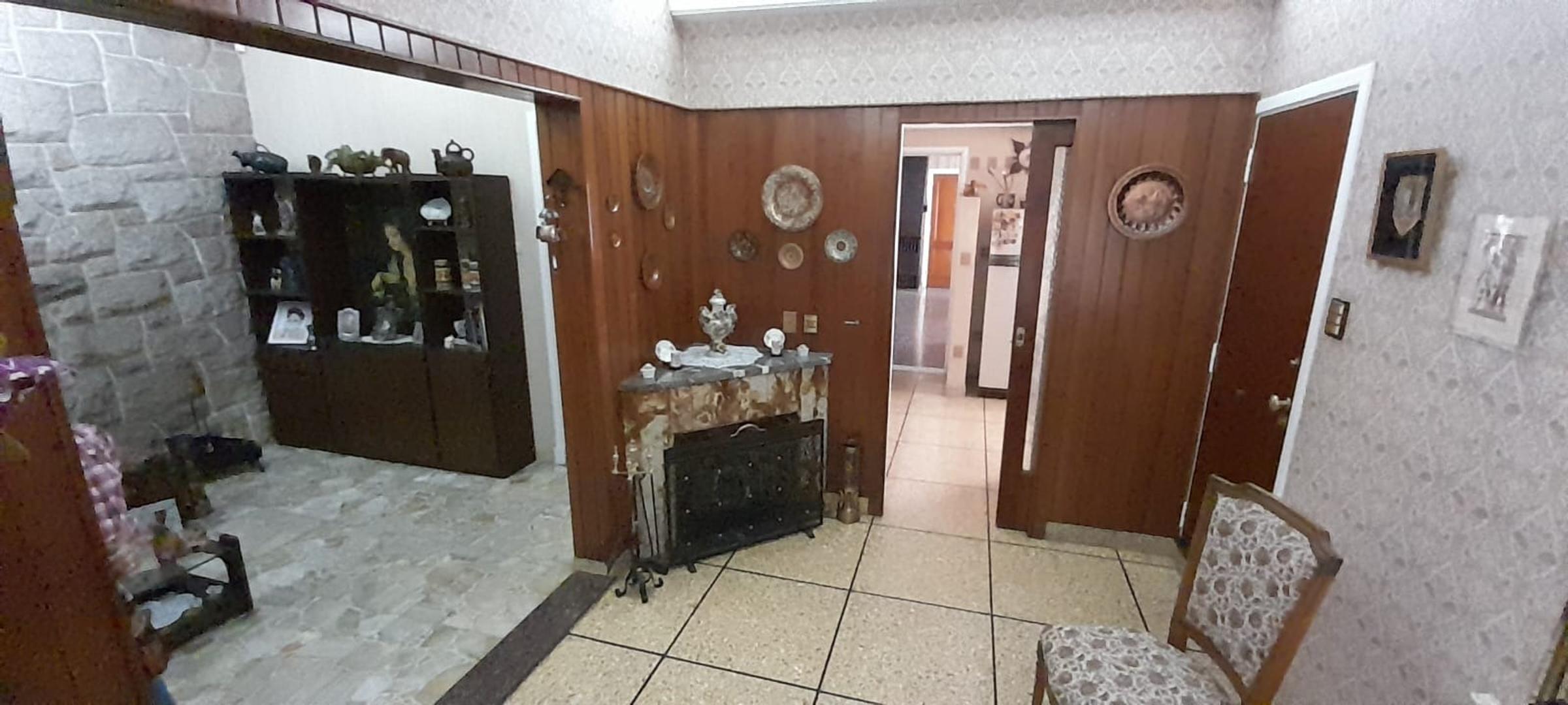 Salvador Soreda 6040