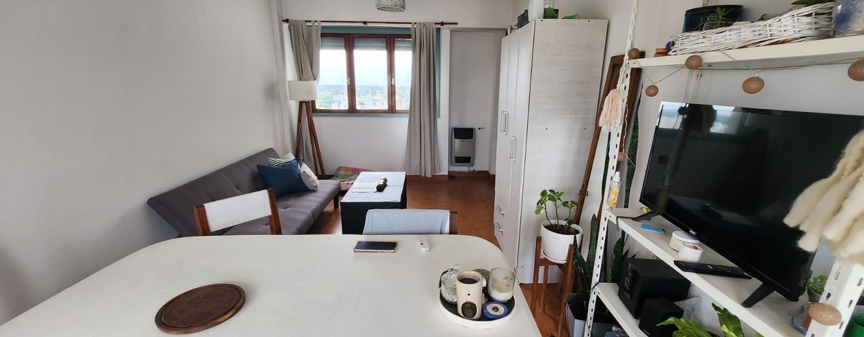 39 esquina 7 , Piso 14