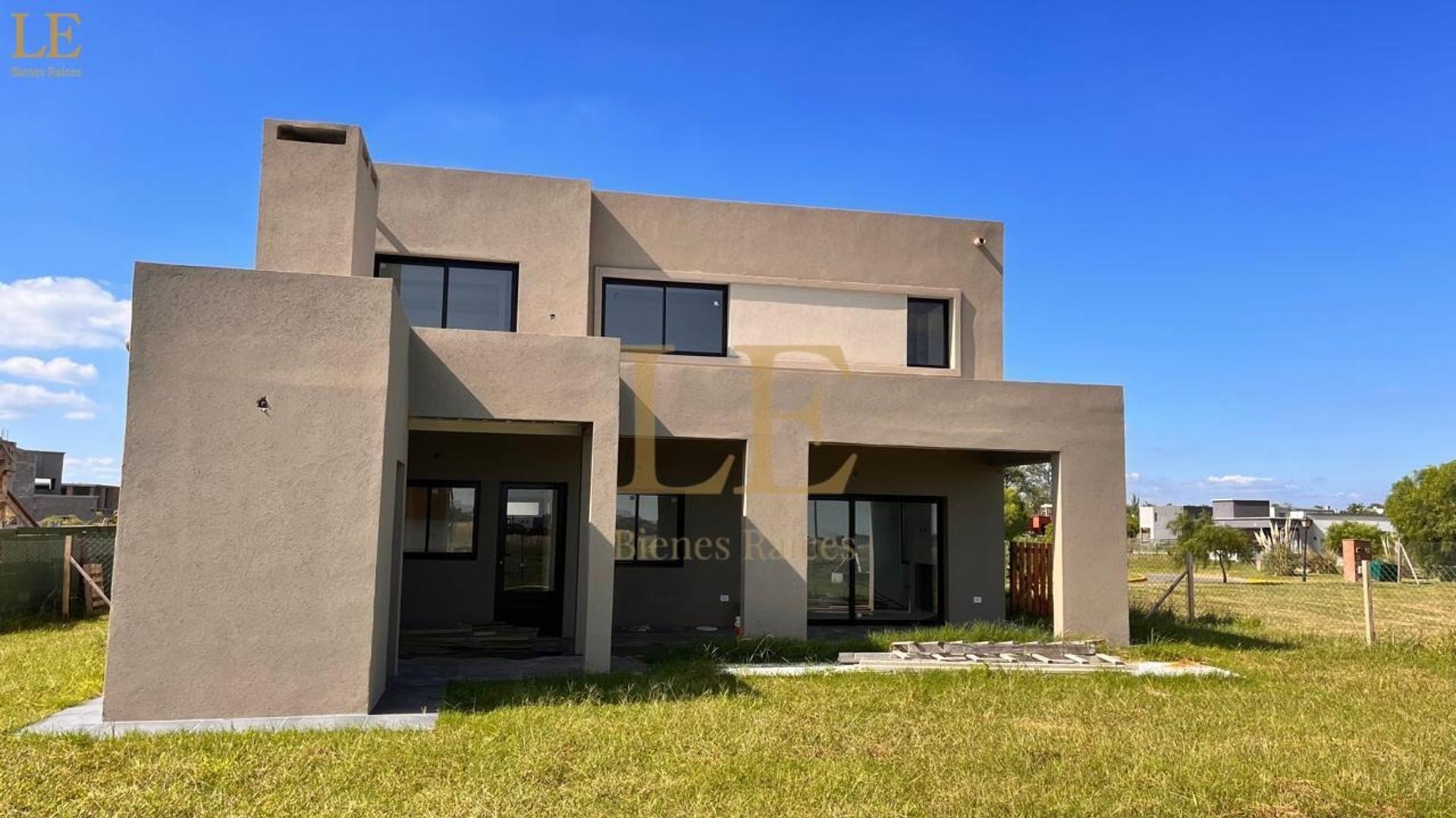 Casa en Alquiler en San Sebastian, USD 1.500