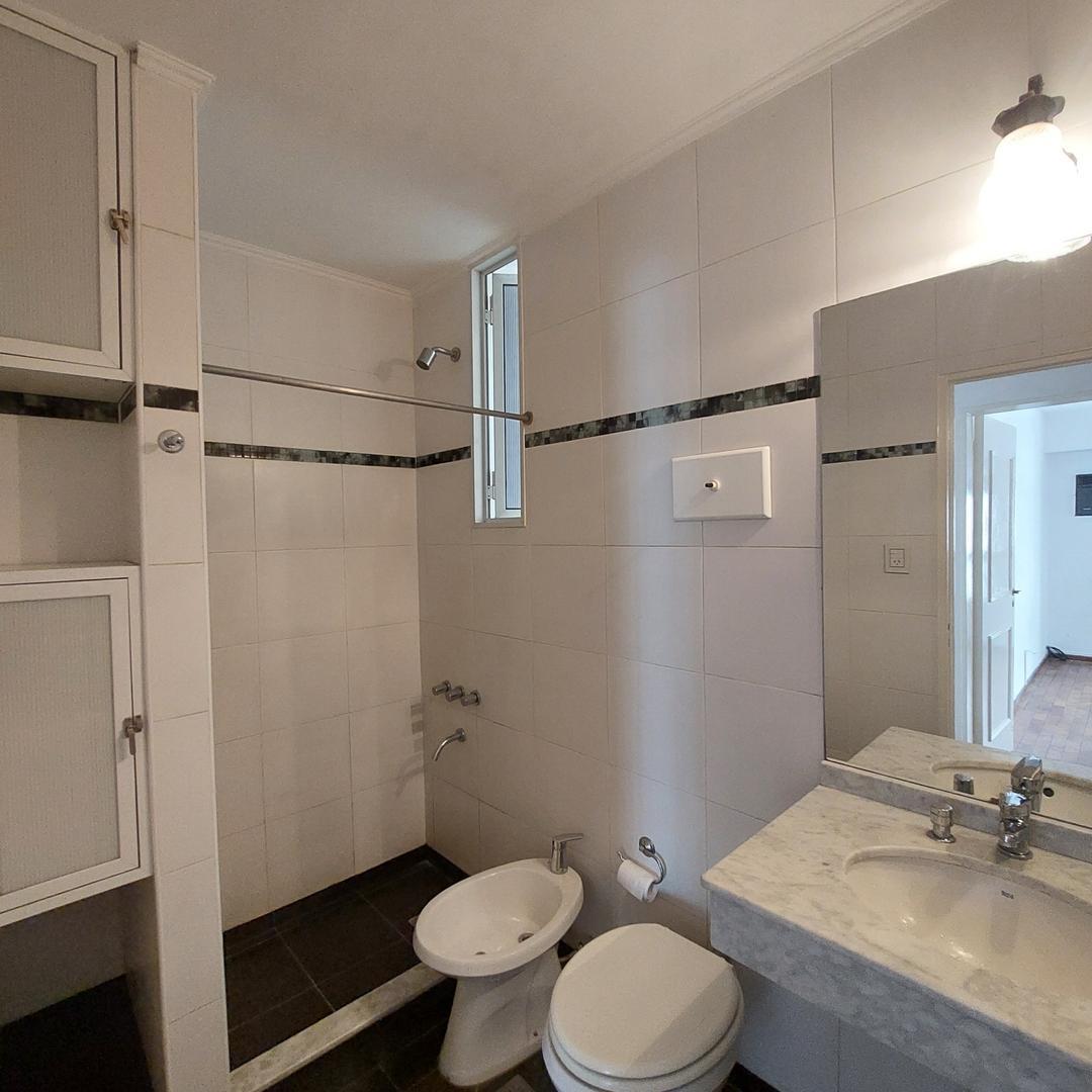 Departamento de 3 dormitorios en Alquiler.