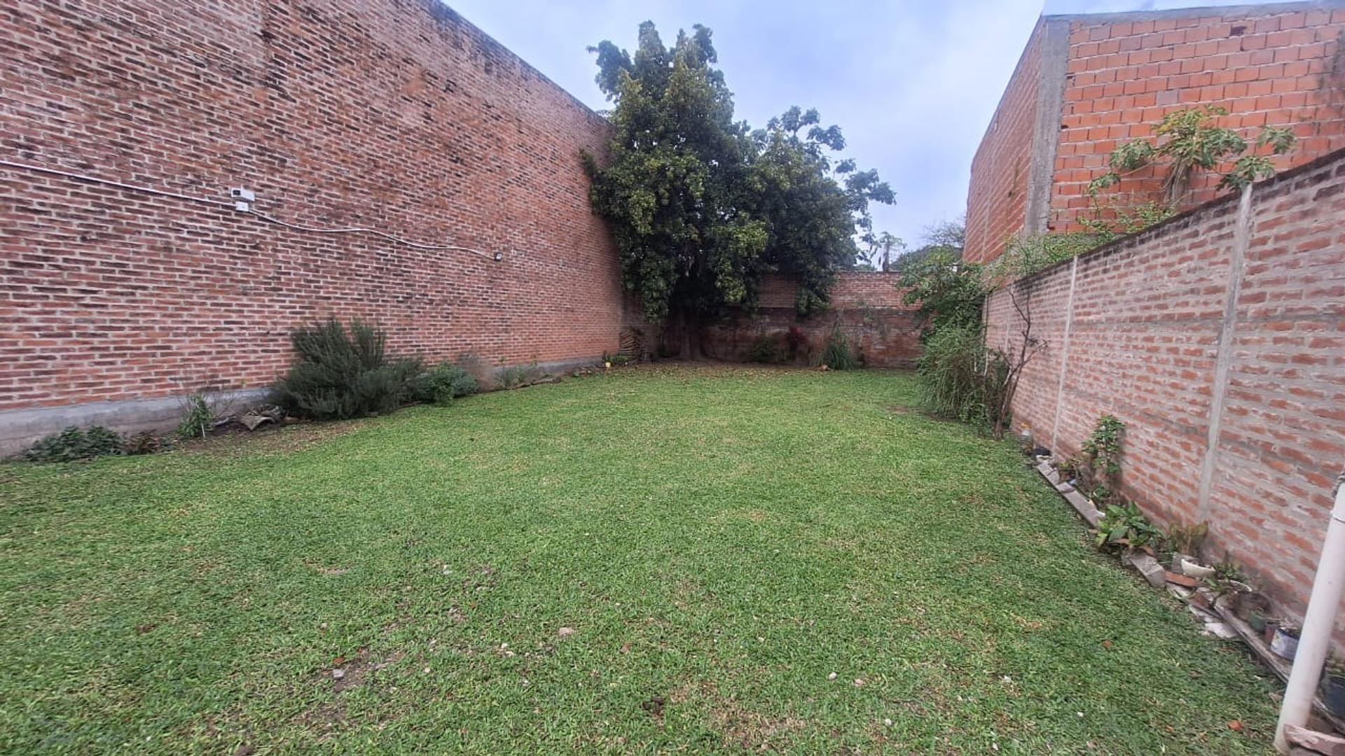 Casa en Venta! a mts. de Avenida 25 de Mayo