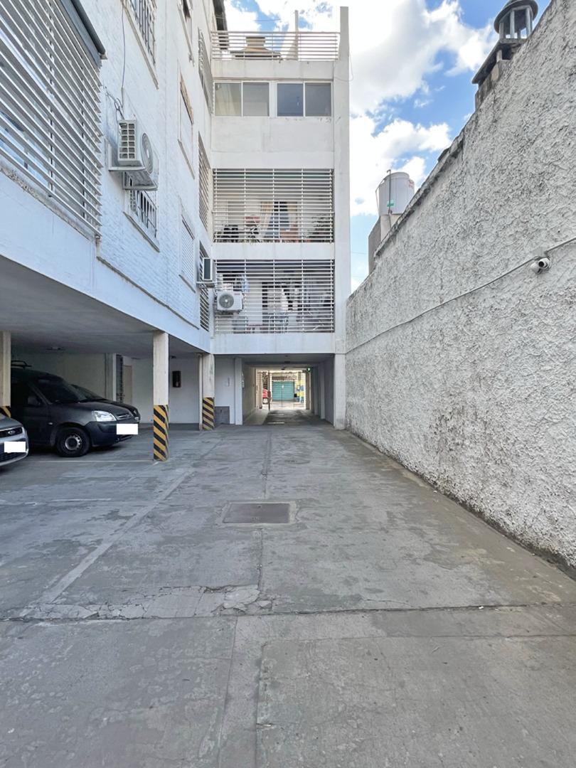 COCHERA EN VENTA ARROYITO