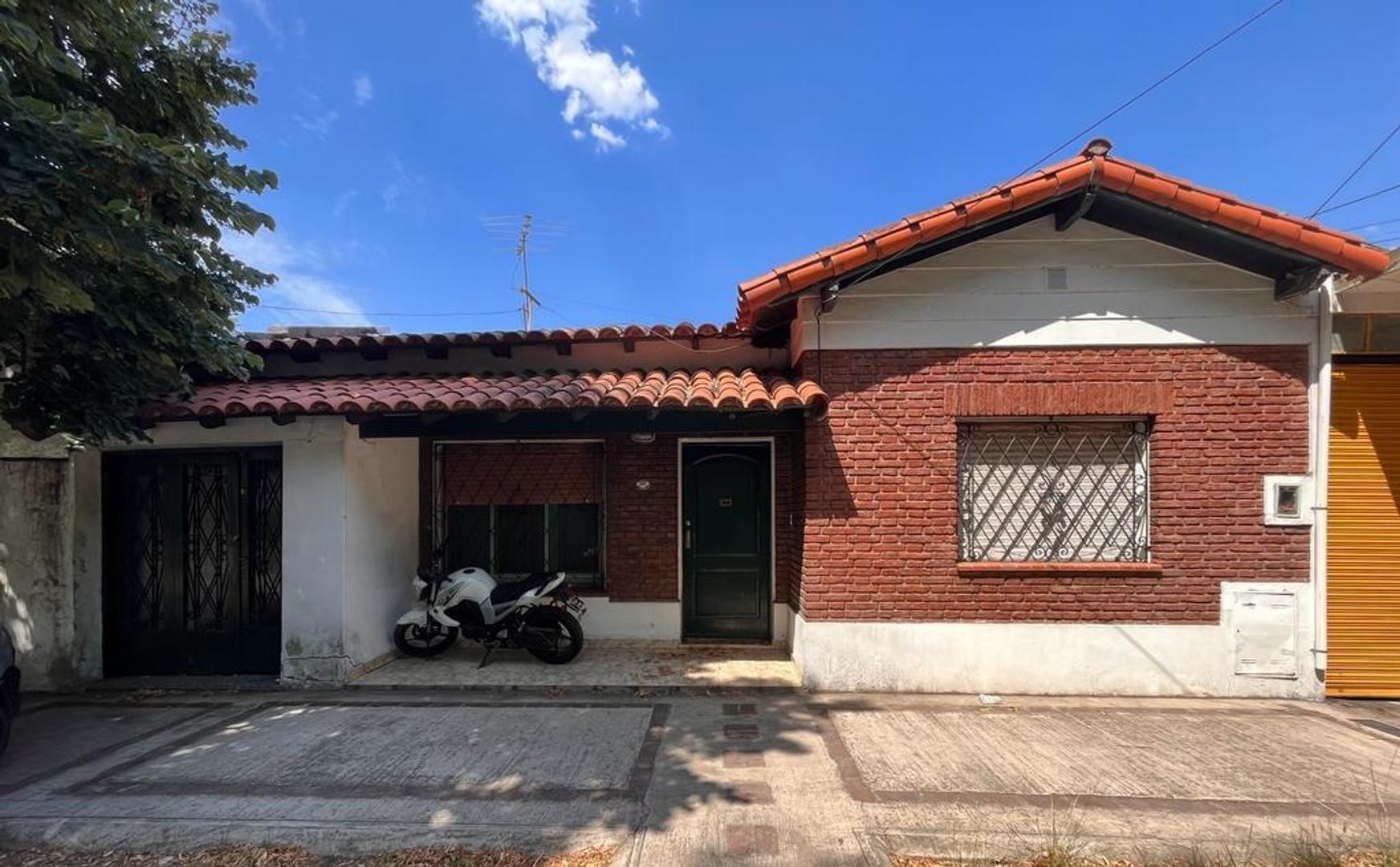 VENTA CASA 3 AMBIENTES ITUZAINGÓ SUR
