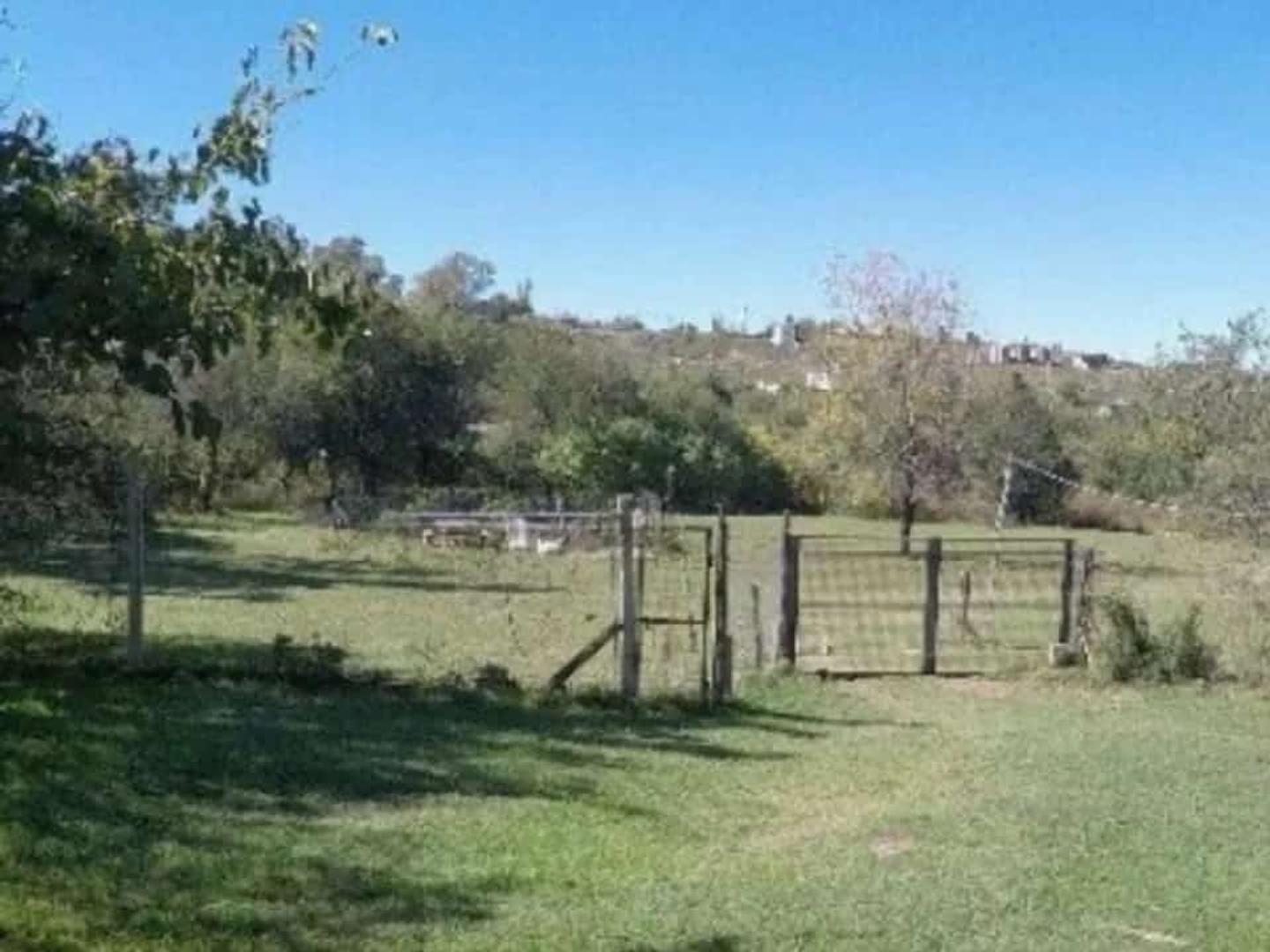 Casa 8 ambientes con 3 baños