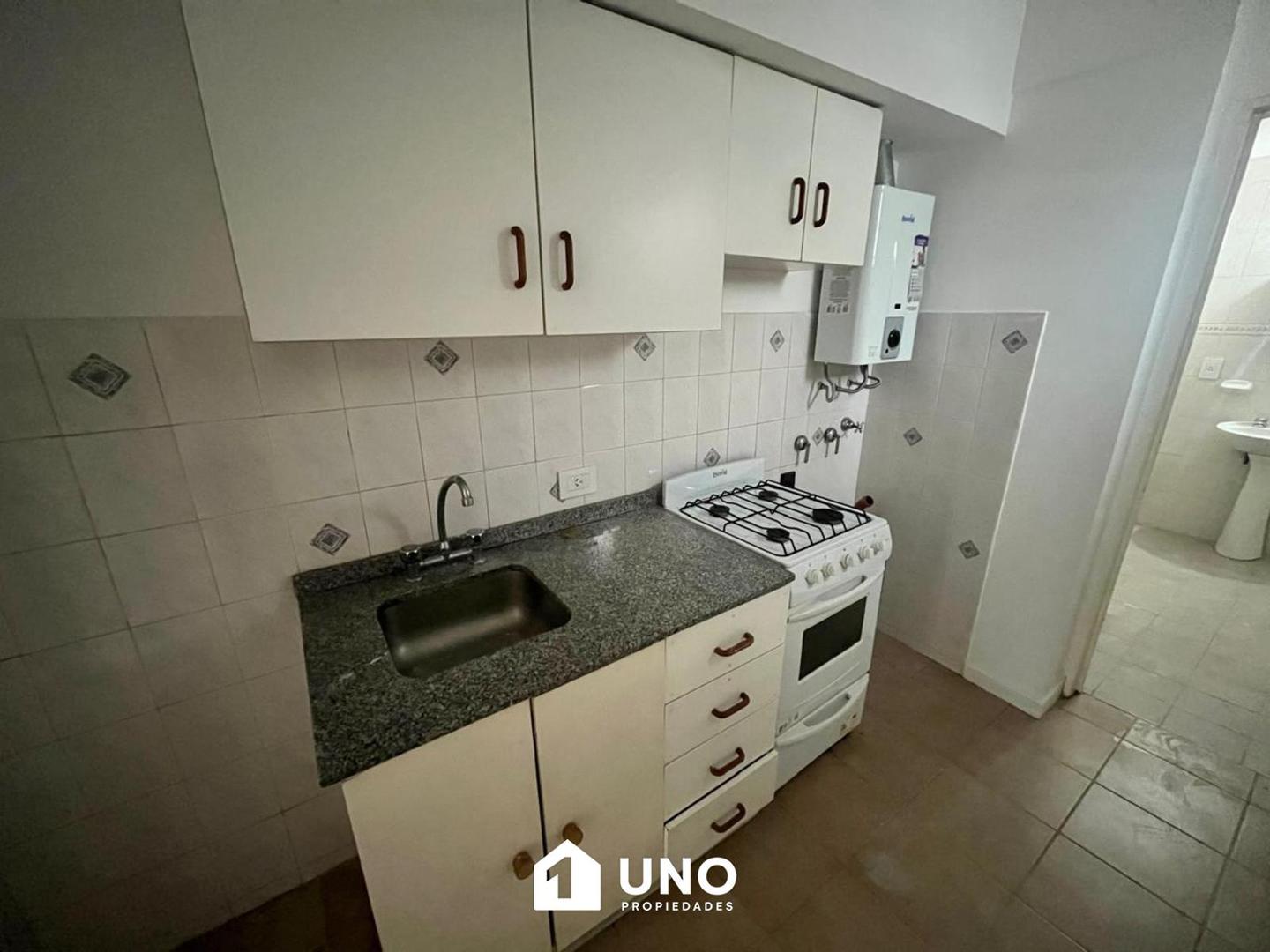Departamento en Alquiler en Centro, $ 350.000