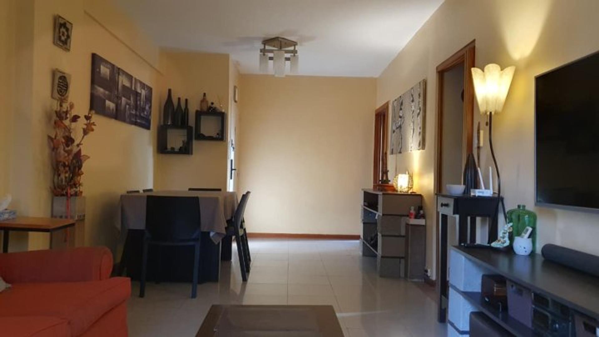 Juan Carlos Cruz 1150 , Piso 1