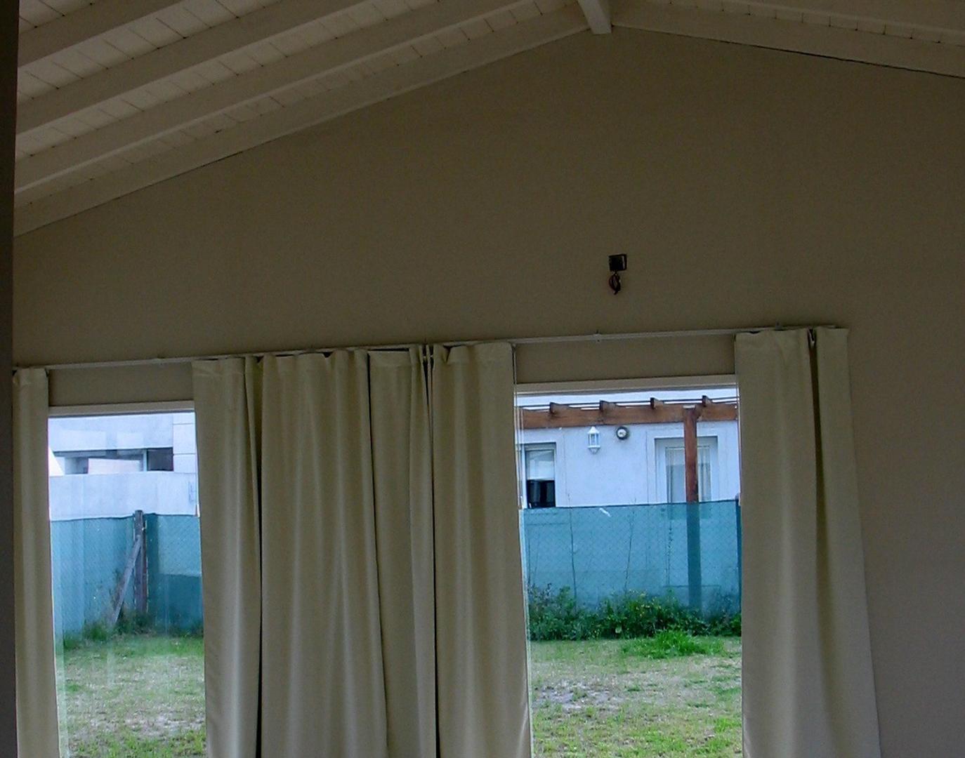 Casa en Alquiler al Este