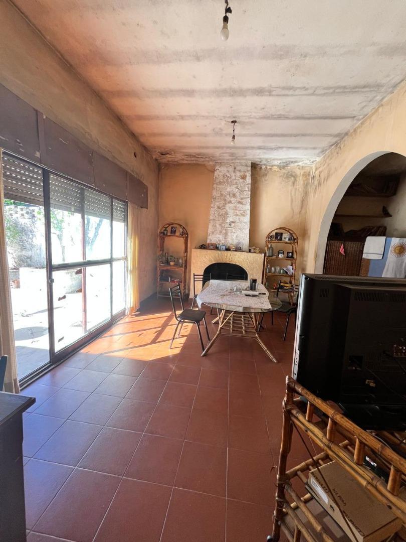 venta Casa 4 Ambientes 3 dormitorios,San Isidro c/Patio