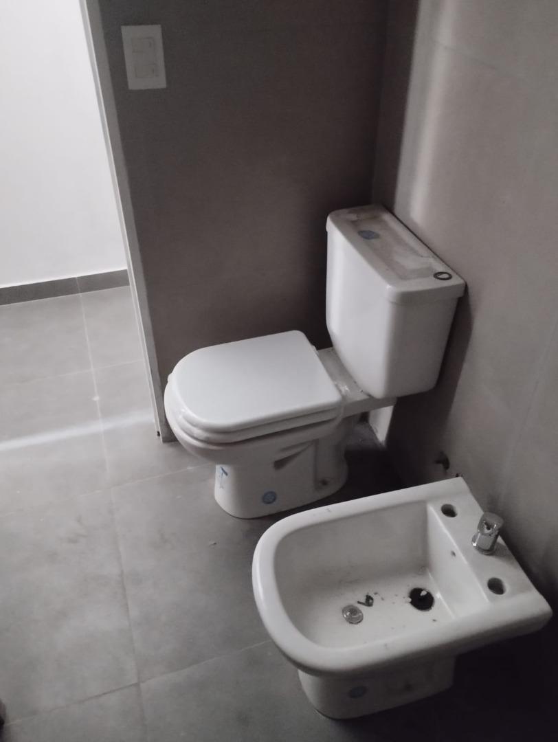 Departamento en Alquiler con 2 cochera