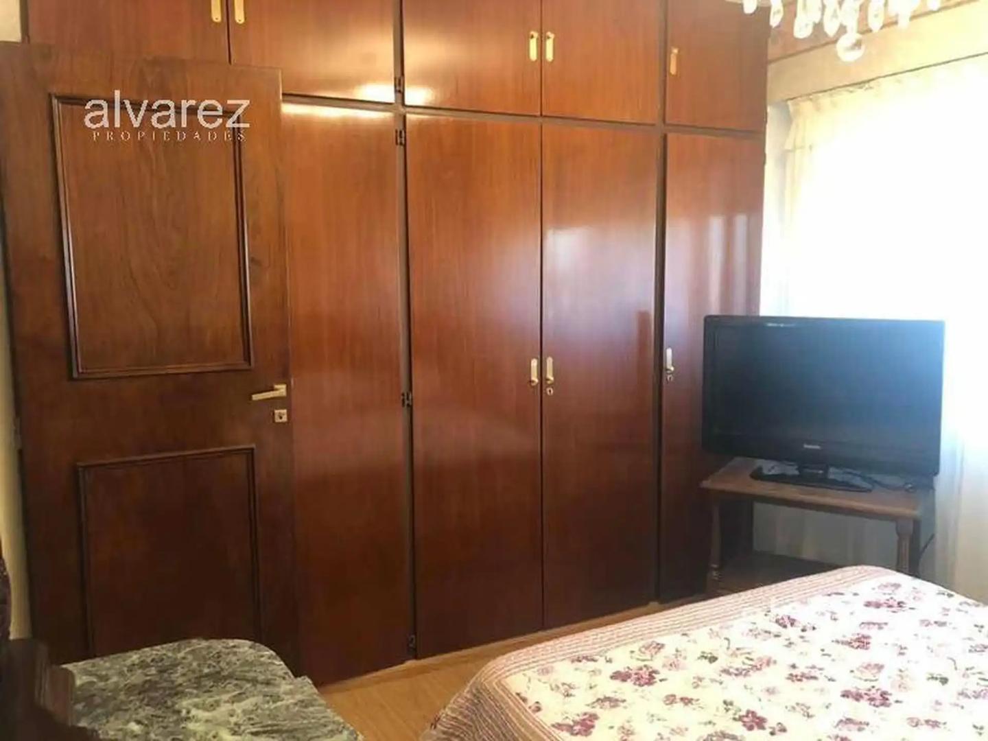 Pasaje Bayardi Al 2500