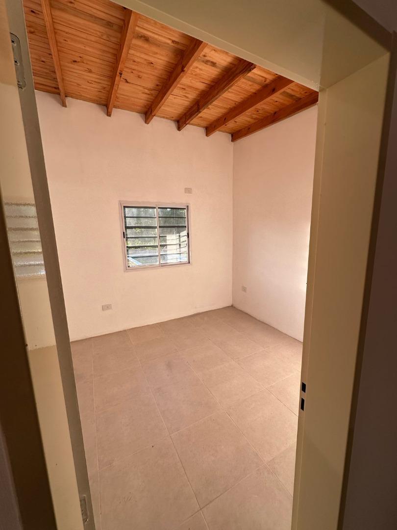 Casa en Venta con 5 cocheras
