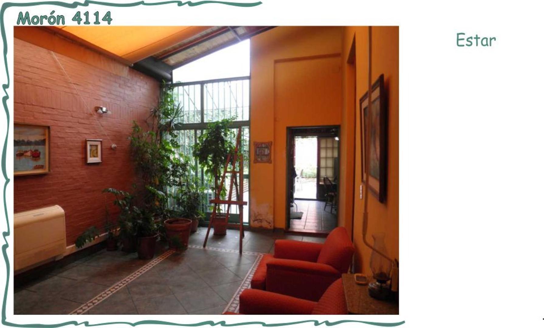 Casa en Alquiler con 1 cochera