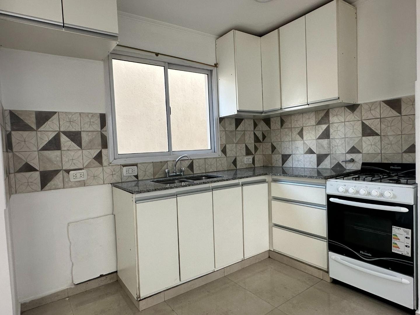 Depto Tipo Casa en Alquiler 4 años