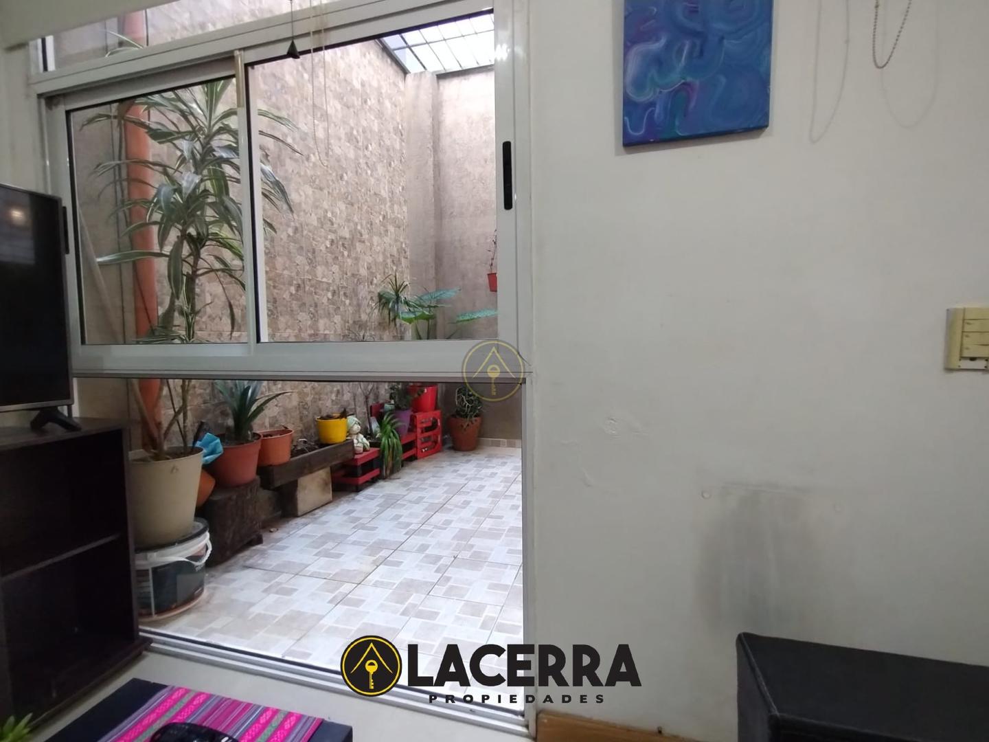 Depto Tipo Casa en Alquiler 8 años