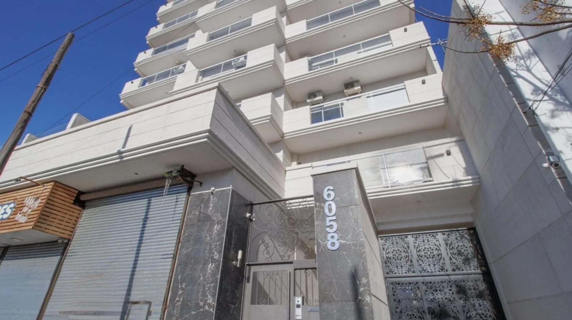 SE VENDE DEPARTAMNETO DE TRES AMBIENTES