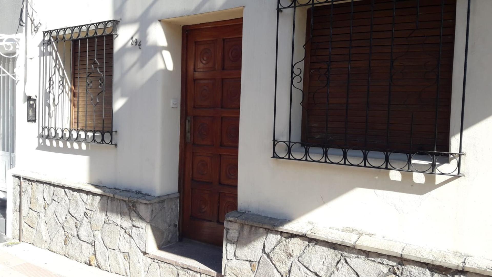 Casa en Rivadavia Nº 394