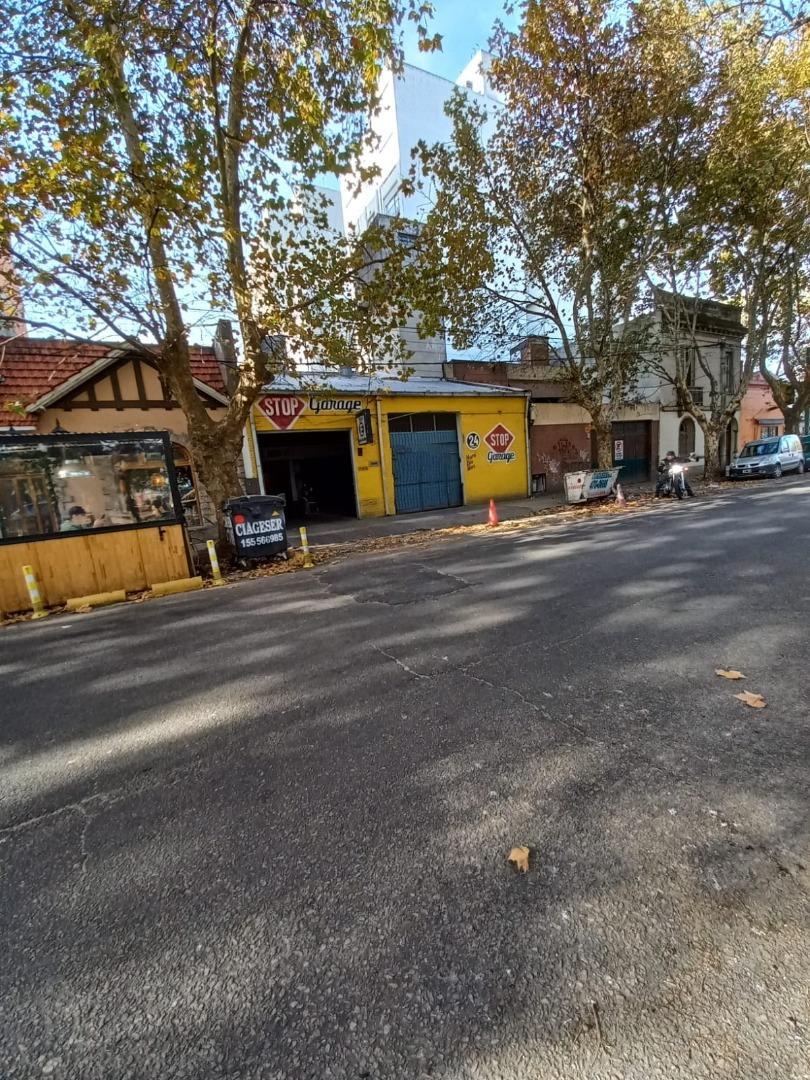 EDIFICIO COCHERAS EN VENTA  -  600 M2. -  LA PERLA