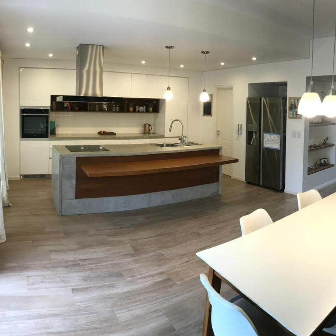 Casa en Venta en La Merced, USD 430.000