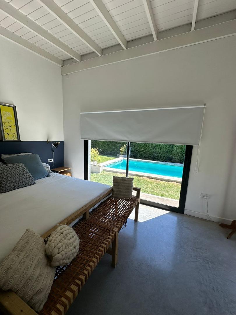 Casa en Alquiler Temporal con 3 cocheras