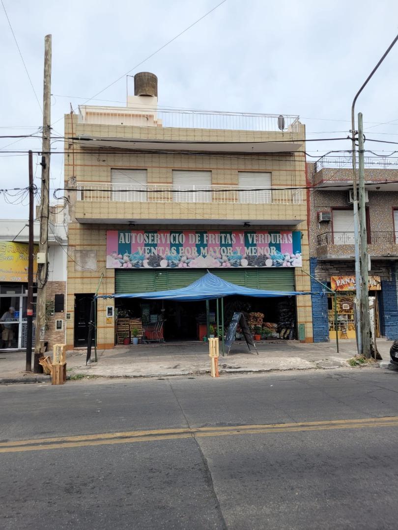 EXCELENTE DEPARTAMENTO 4 AMBIENTES CON BALCÓN Y TERRAZA